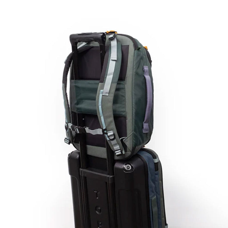 Topo Designs : Global Travel Backpack : Black/Black
