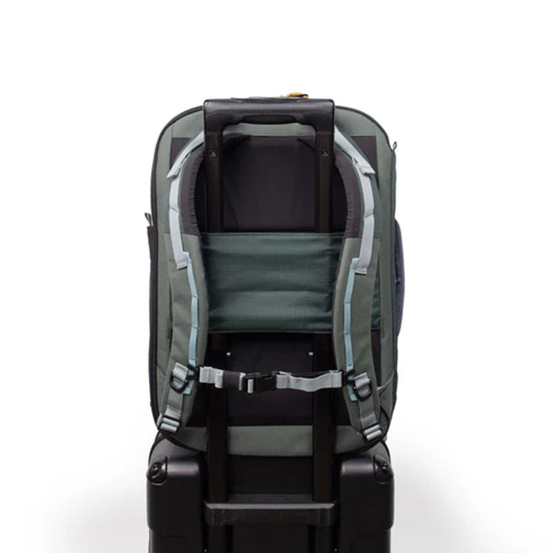 Topo Designs : Global Travel Backpack : Black/Black