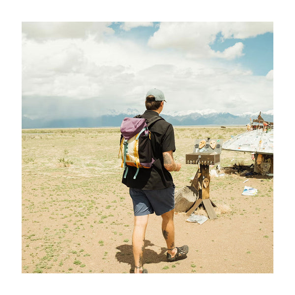 Topo Designs : Mountain Pack 16L 2.0 : Loganberry/Bone White