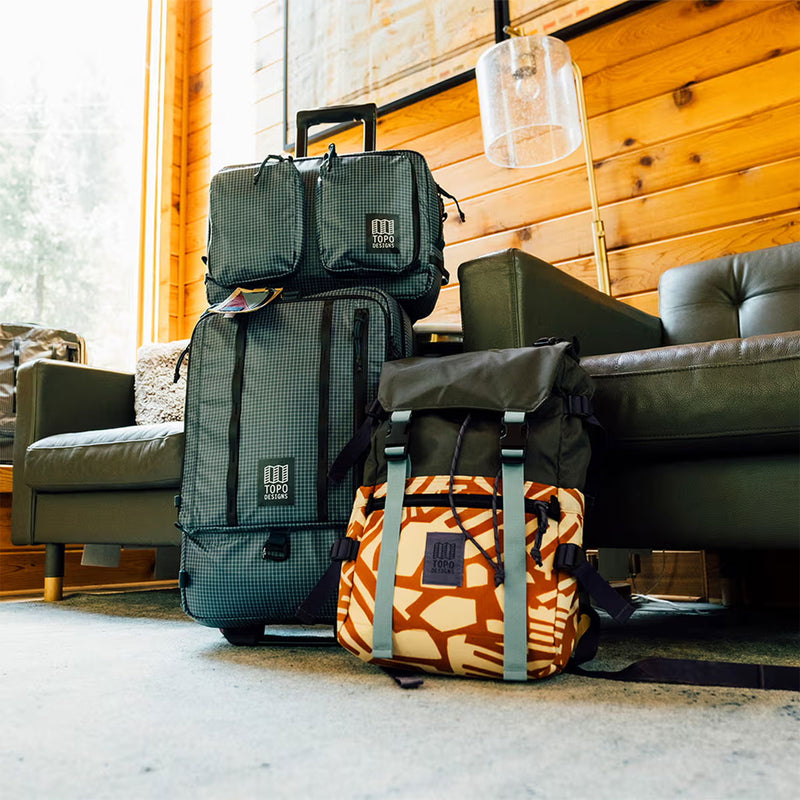 Apex Travel Roller Bag